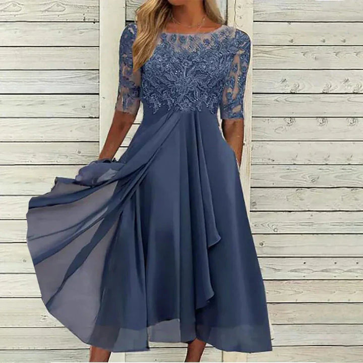 Erna™ - Spitzenkleid mit halblangen Ärmeln